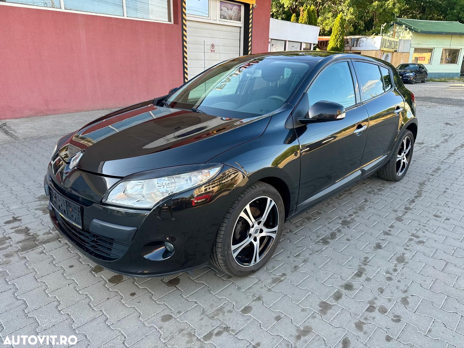 Renault Megane 1.5 dCi Confort Privilege - 1