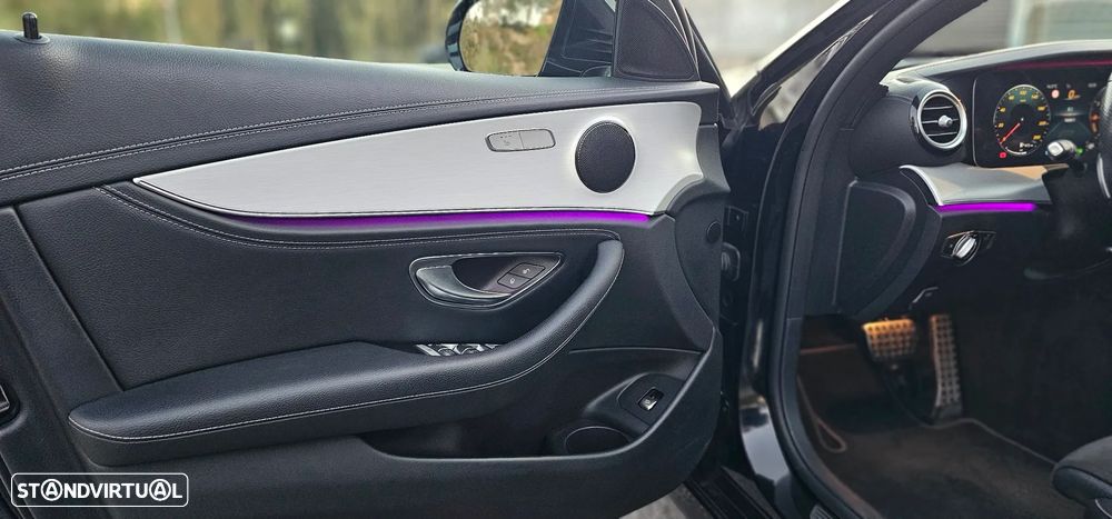 Mercedes-Benz E 300 de 4Matic 9G-TRONIC AMG Line - 40