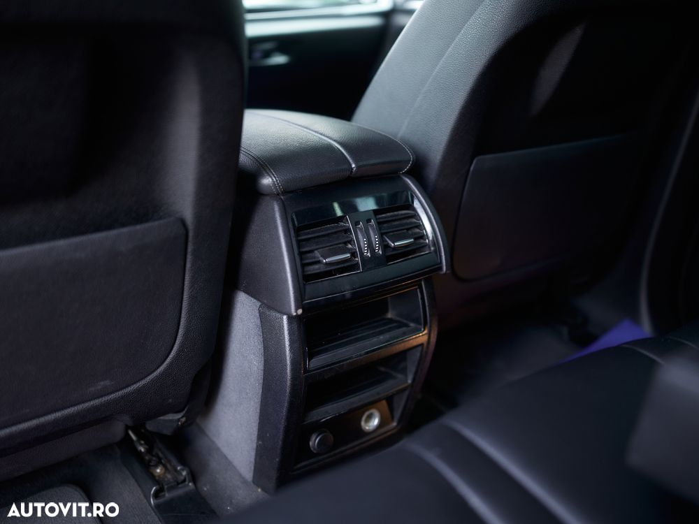 BMW X5 xDrive40e - 32