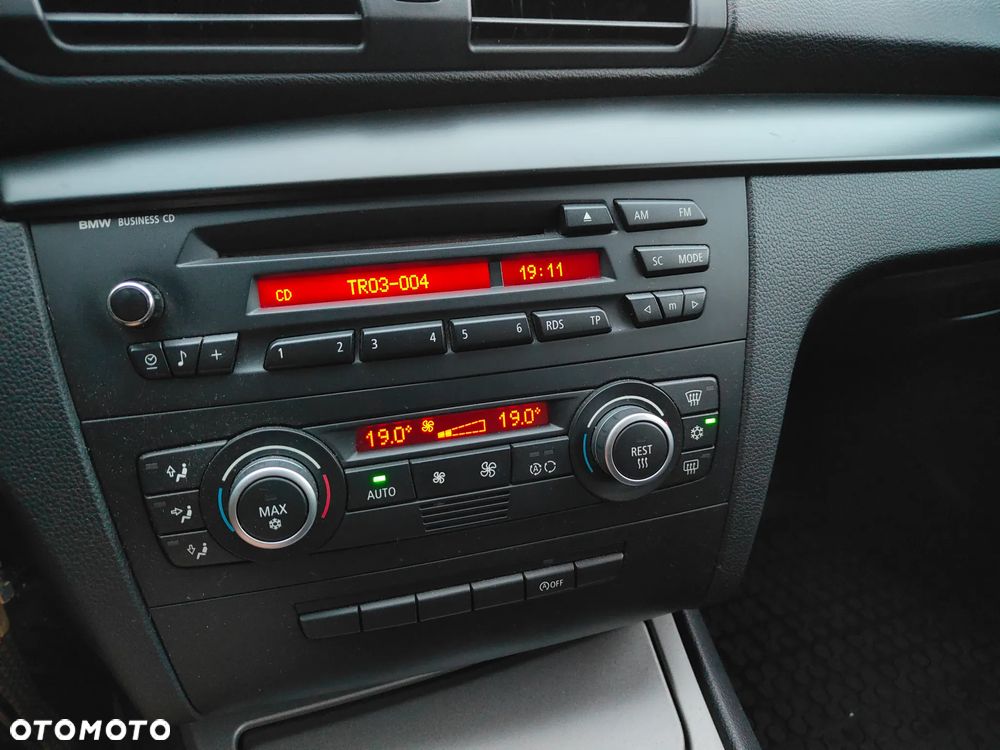 BMW Seria 1 116i - 12