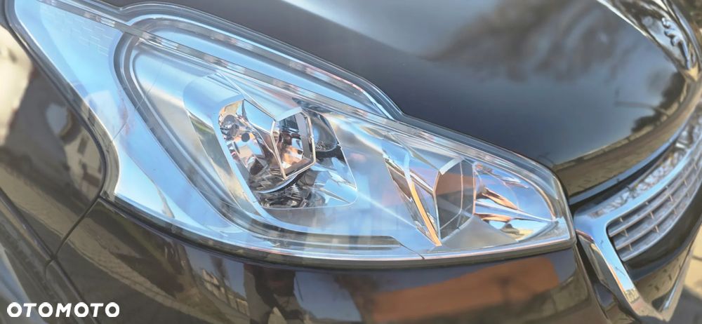 Peugeot 208 155 THP XY - 14