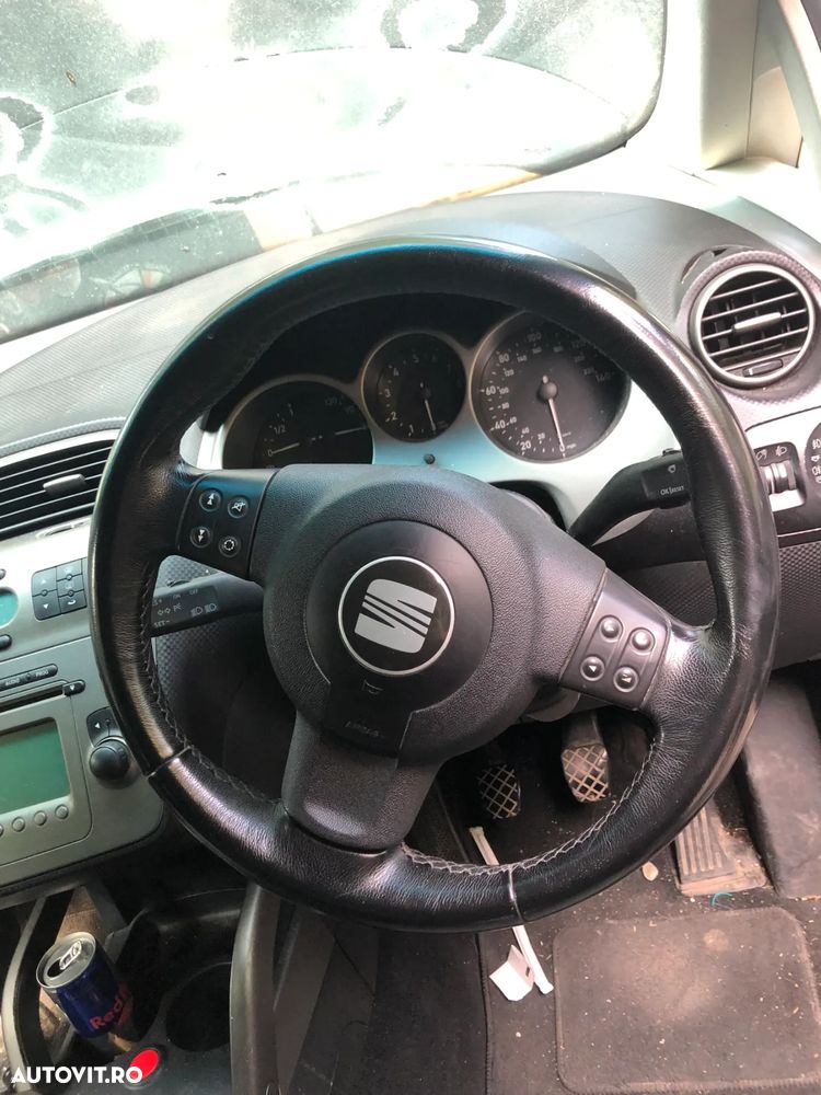 Volan piele negru cu comenzi si airbag Seat 2005 - 13