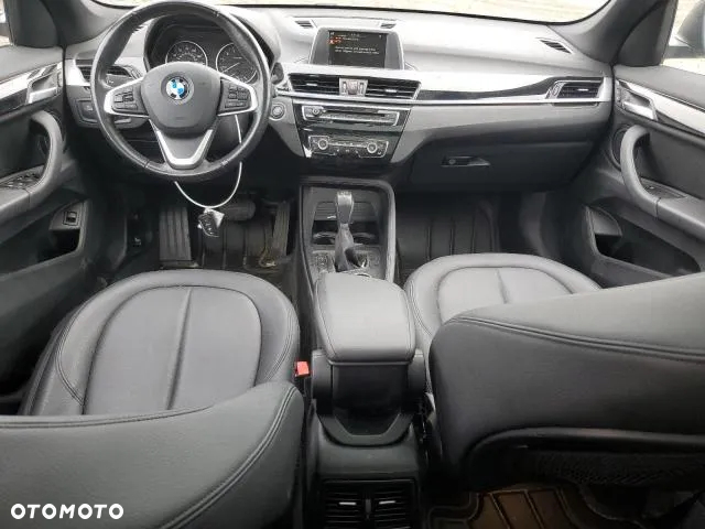 BMW X1 - 8