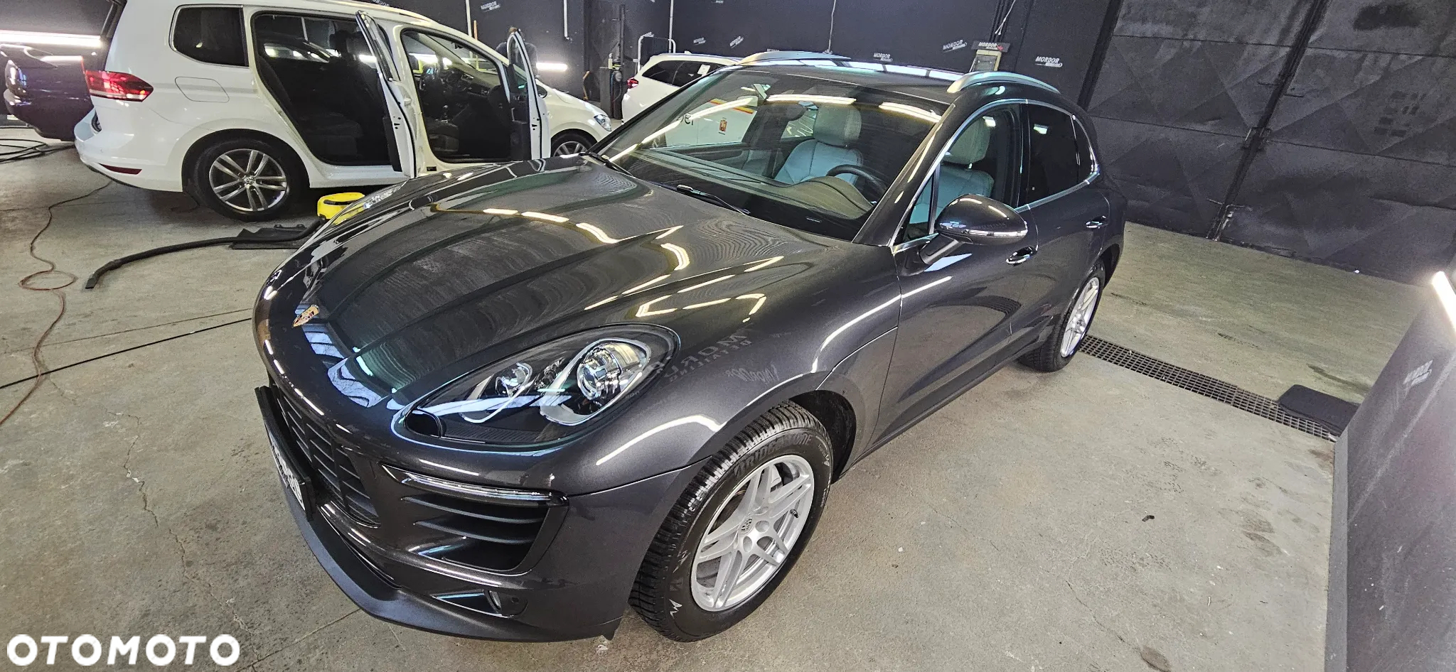 Porsche Macan Standard - 3