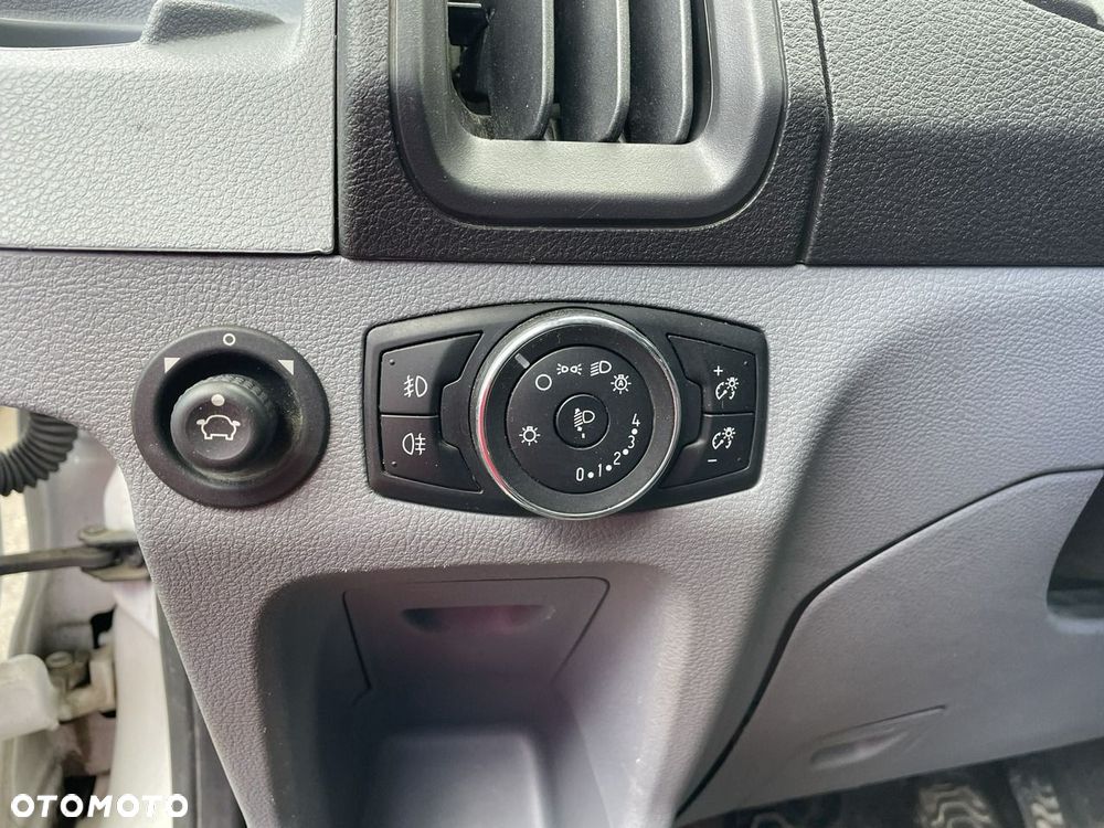 Ford Transit - 16