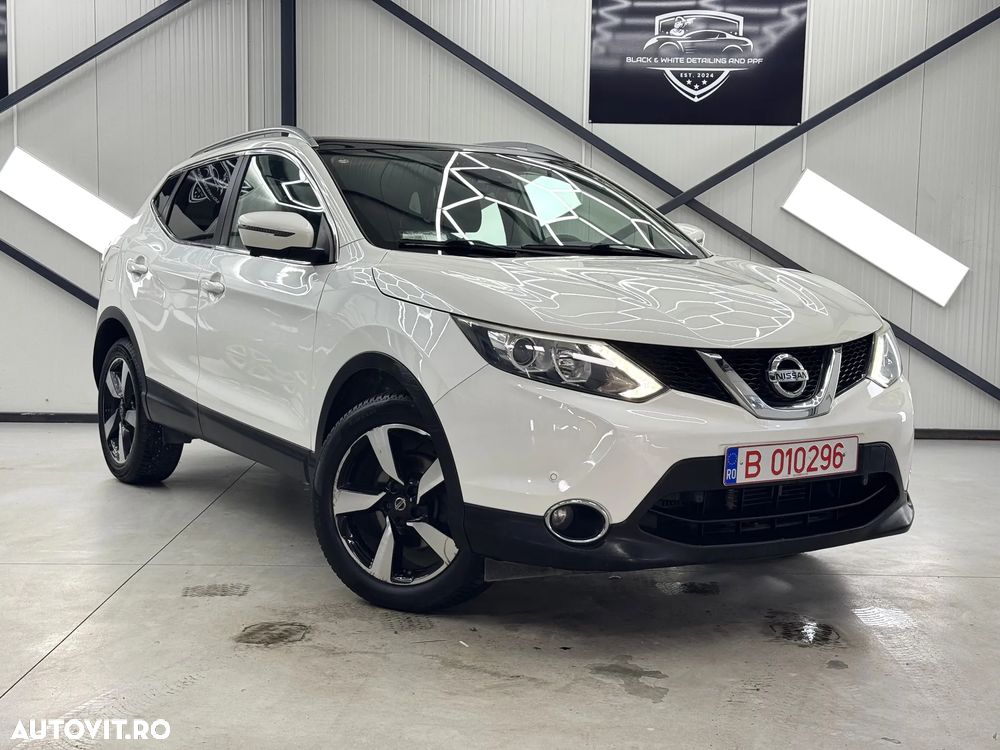 Nissan Qashqai 1.6 DCI Xtronic TEKNA - 1
