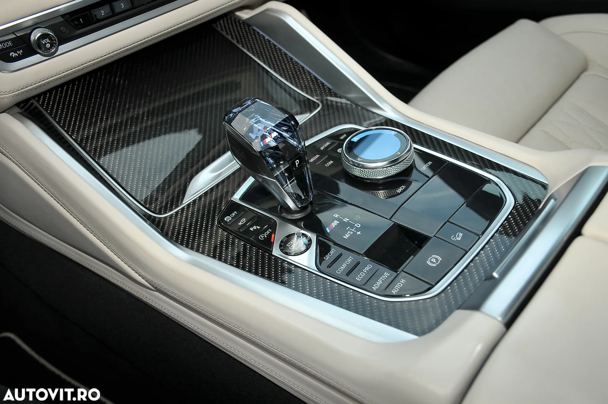BMW X6 M M50i - 16