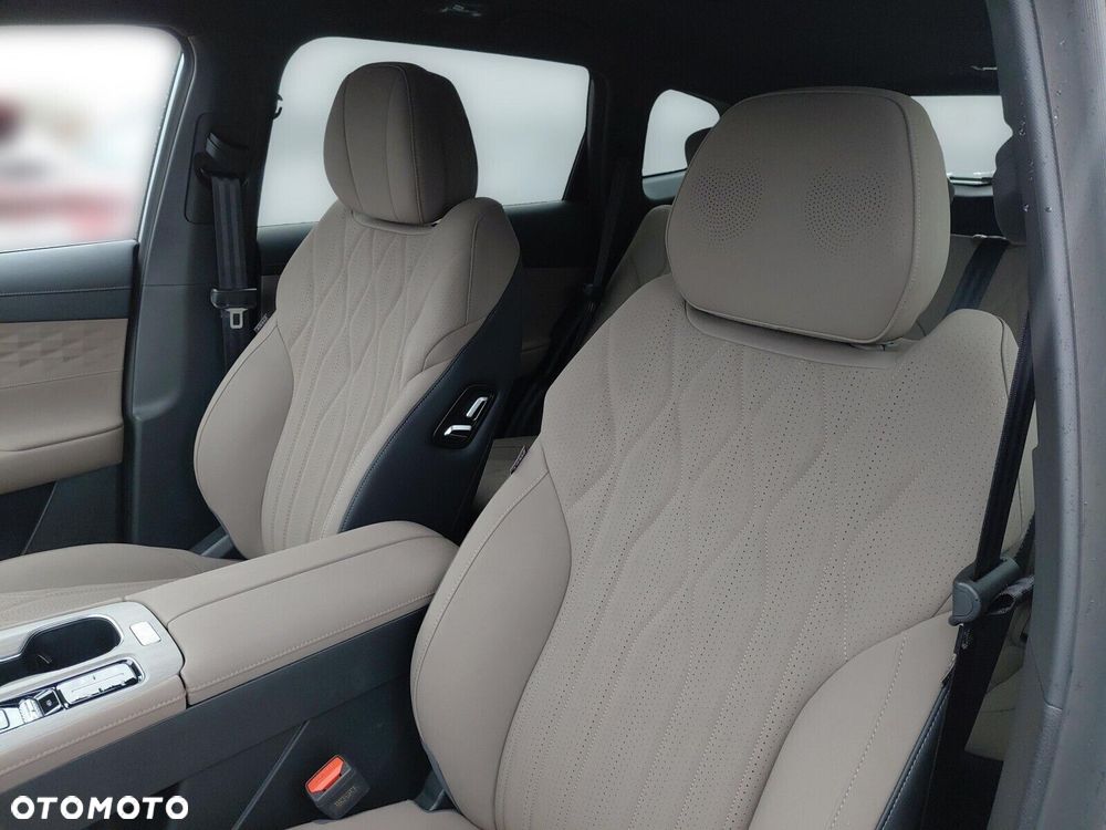 Chery Tiggo 8 - 11