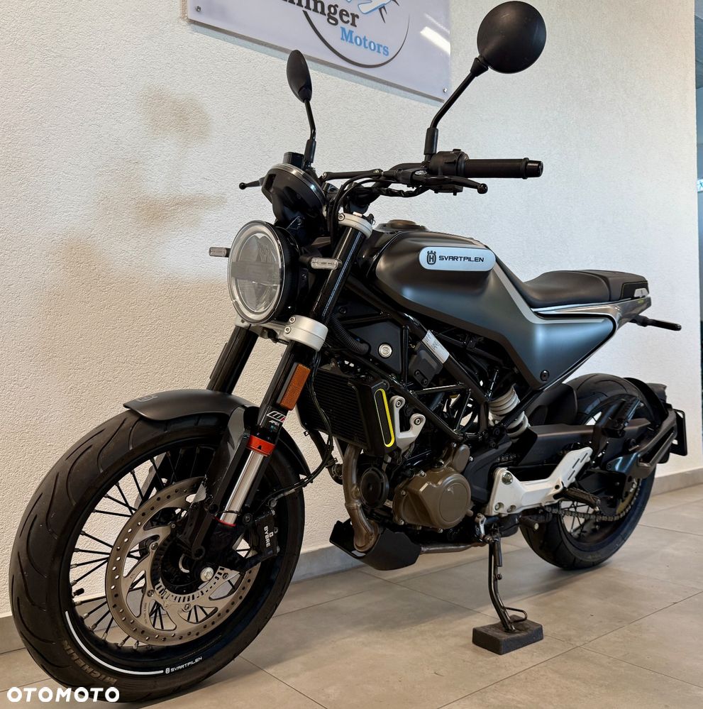 Husqvarna Svartpilen - 2