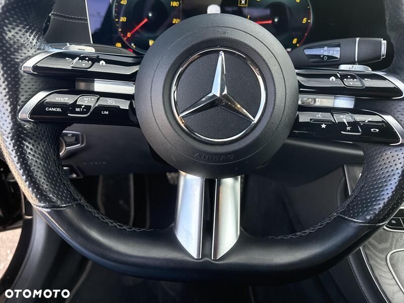 Mercedes-Benz Klasa E - 13