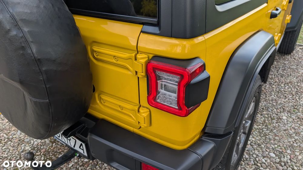 Jeep Wrangler Unlimited GME 2.0 Turbo Rubicon - 16