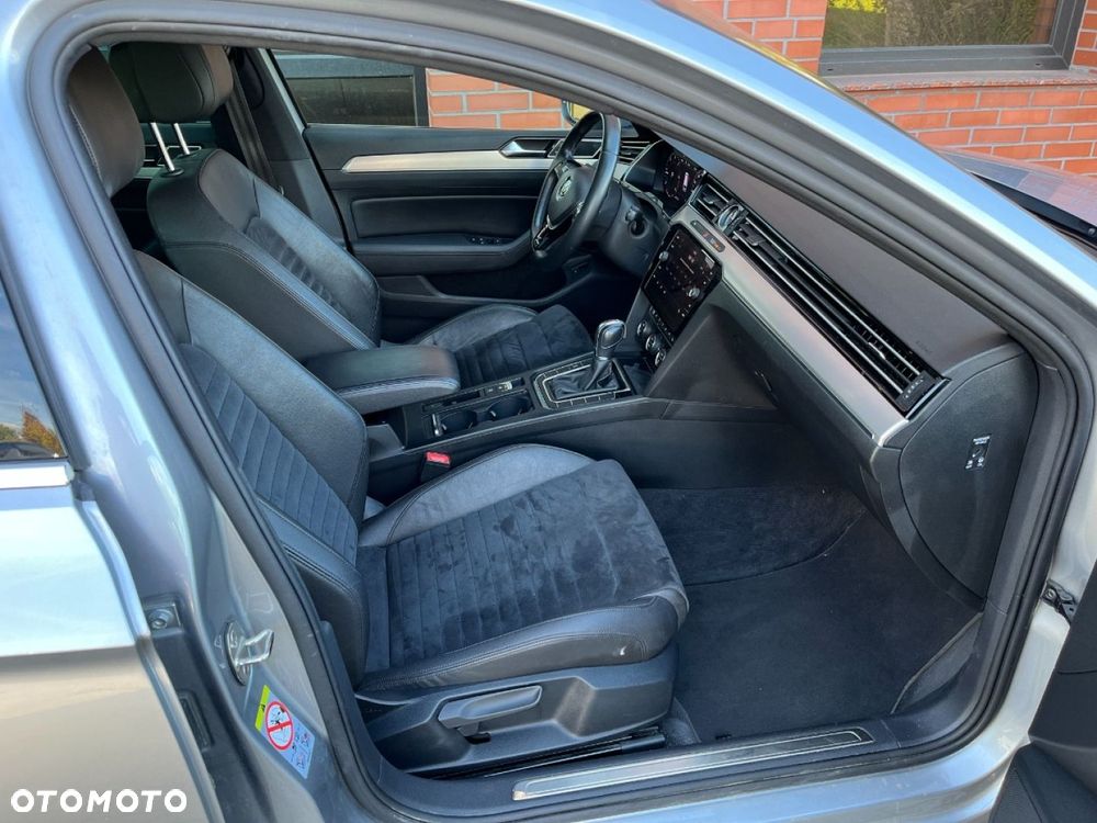 Volkswagen Passat - 29