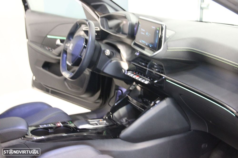 Peugeot e-208 50 kWh GT Line - 10