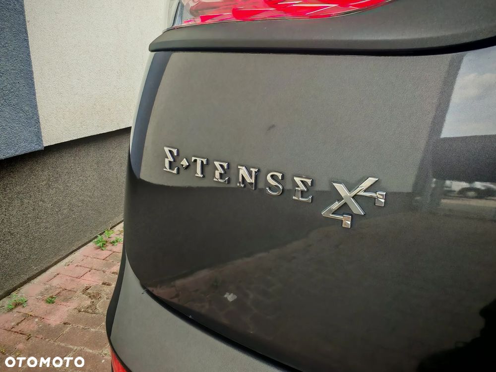 DS Automobiles DS 7 Crossback 1.6 E-Tense 4x4 Performance Line + - 30