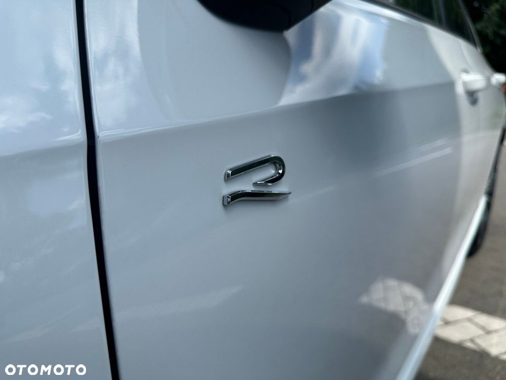 Volkswagen Golf Variant 2.0 TSI 4Motion R - 33