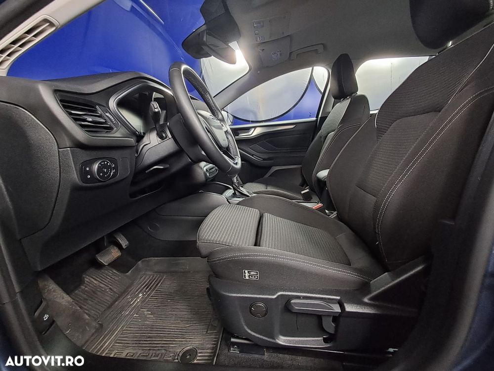 FORD Focus 2023 — imagine 11