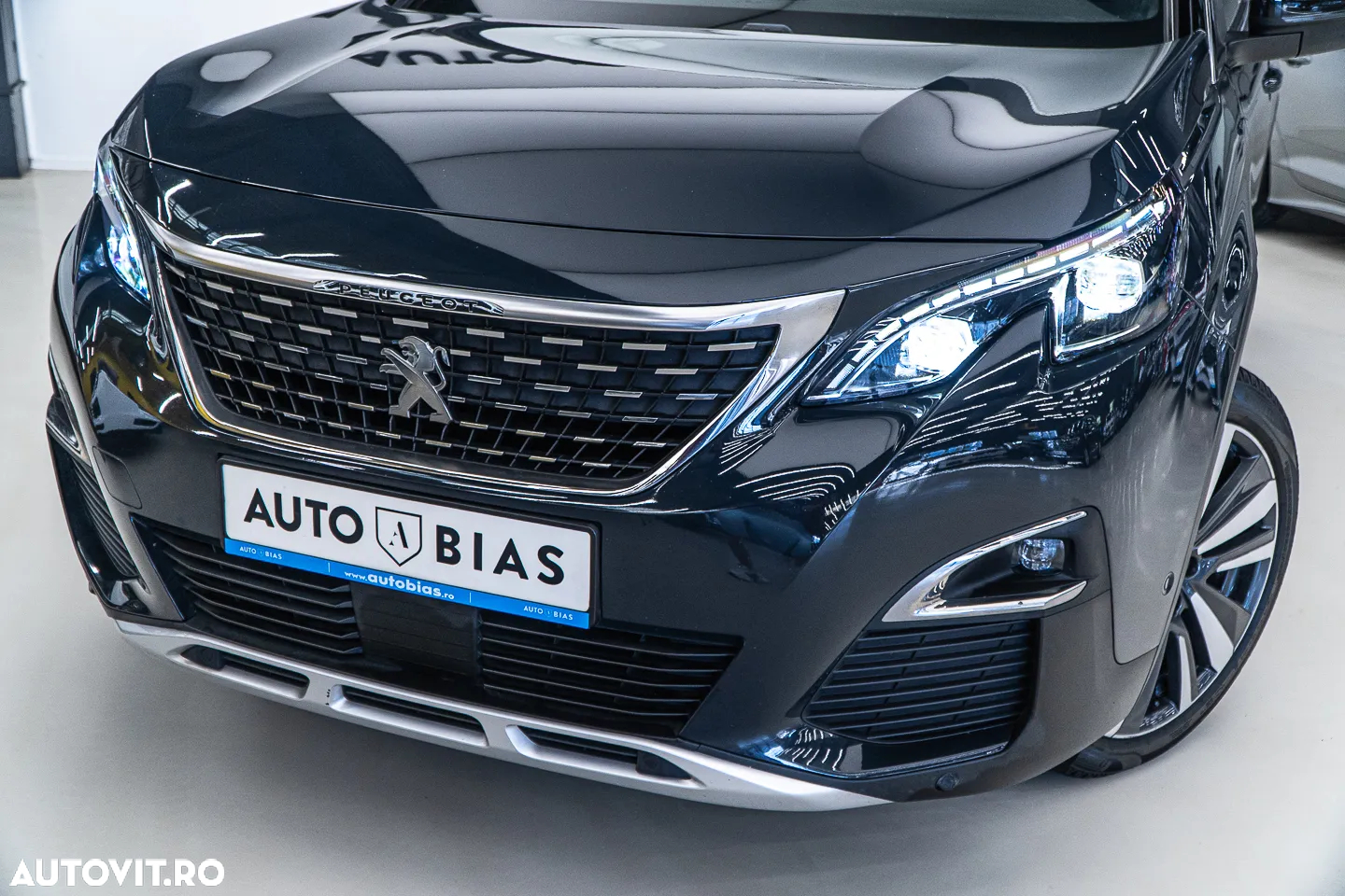Peugeot 3008 PureTech 130 Stop & Start GPF EAT8 GT - 10