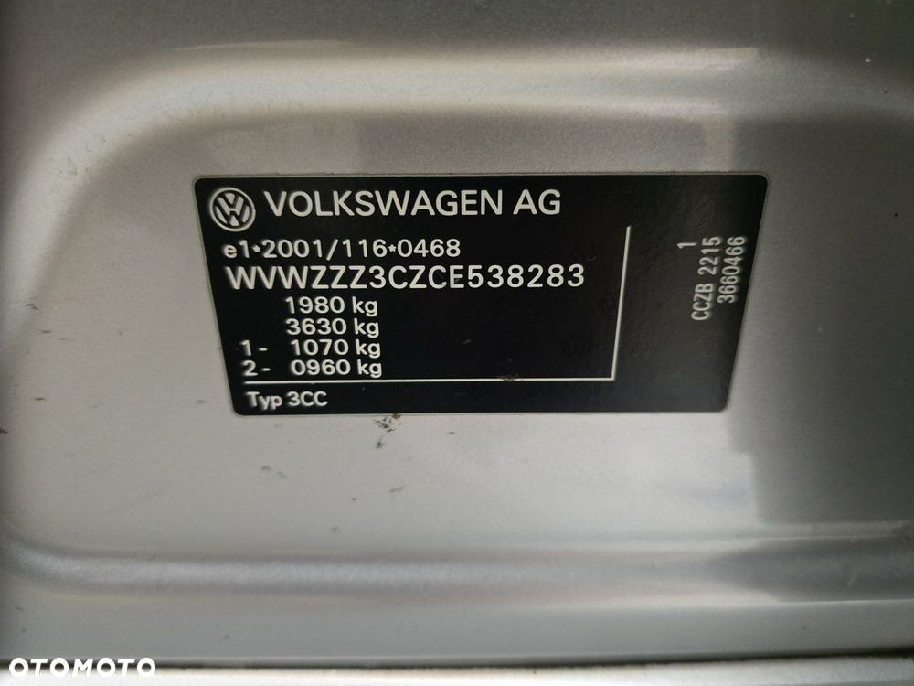 Volkswagen Passat CC - 15