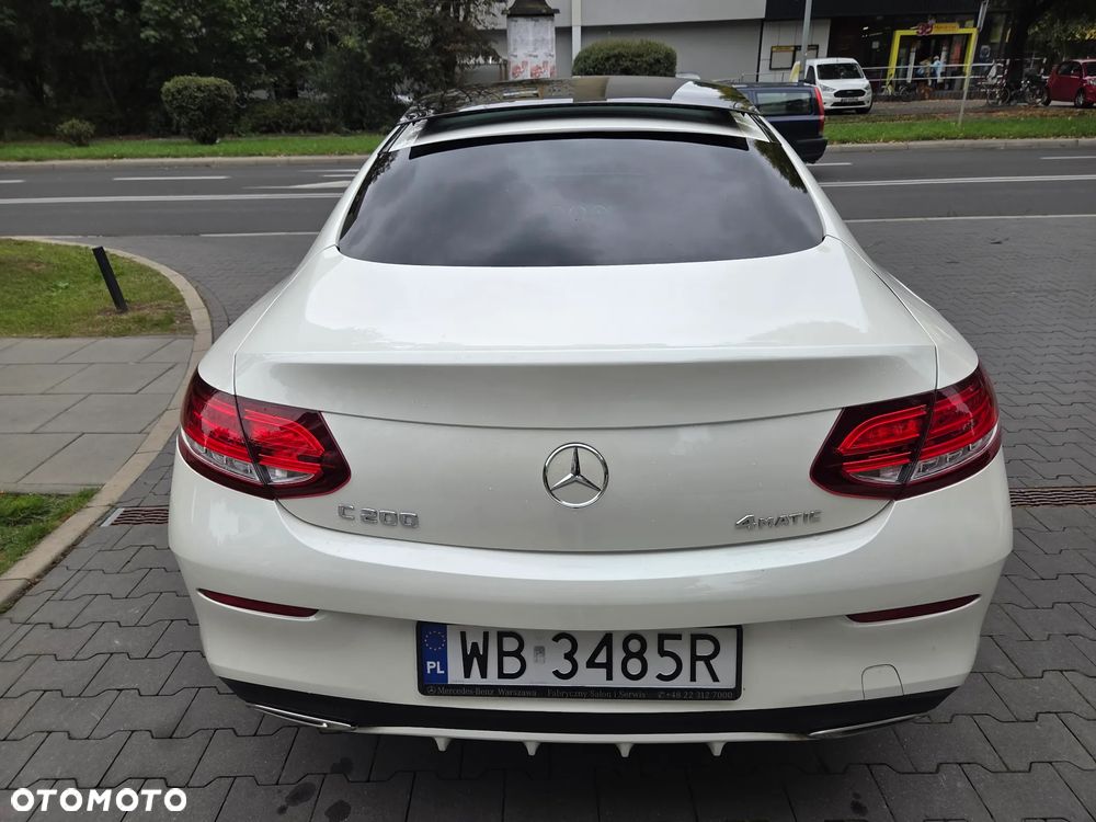Mercedes-Benz Klasa C 200 4-Matic 9G-TRONIC - 8