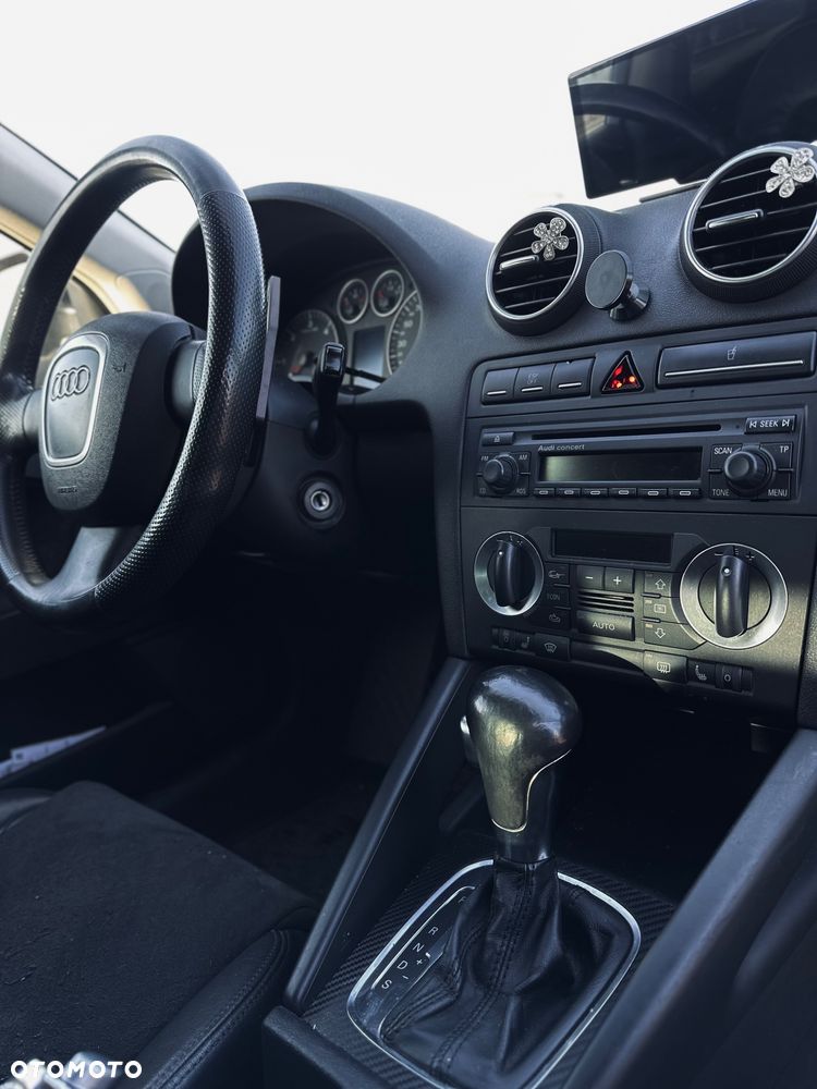 Audi A3 Sportback - 4