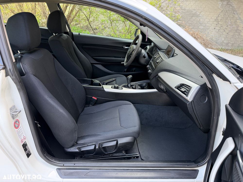BMW Seria 1 114i Sport Line - 10
