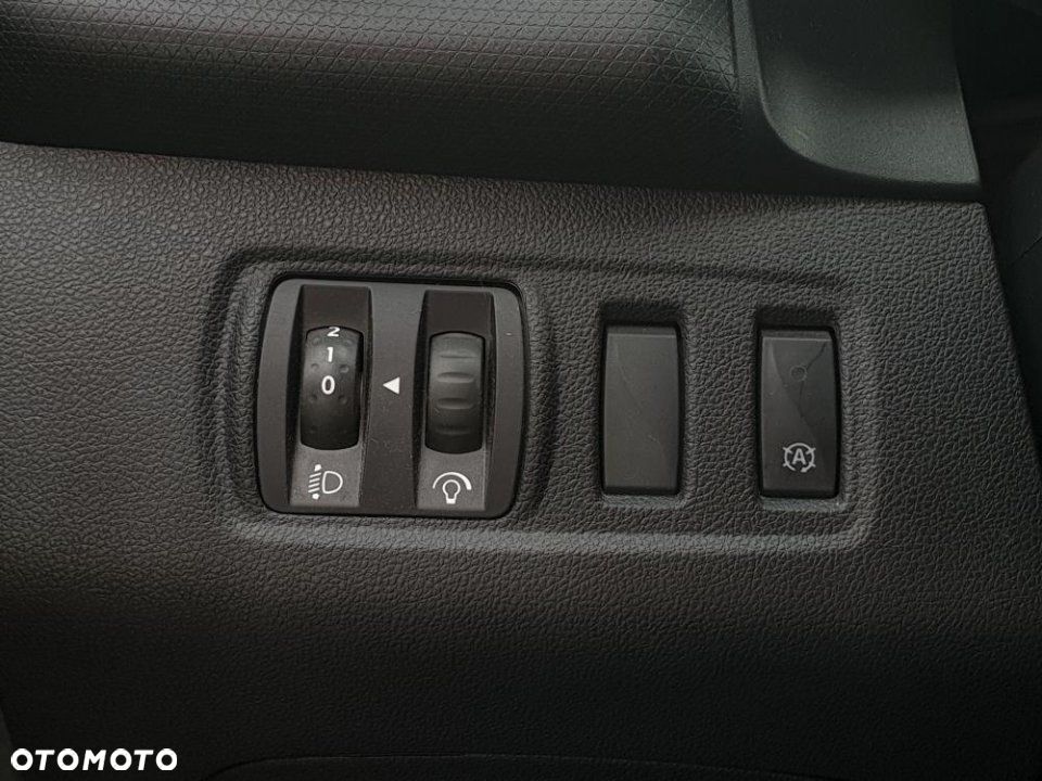 Renault Clio - 18