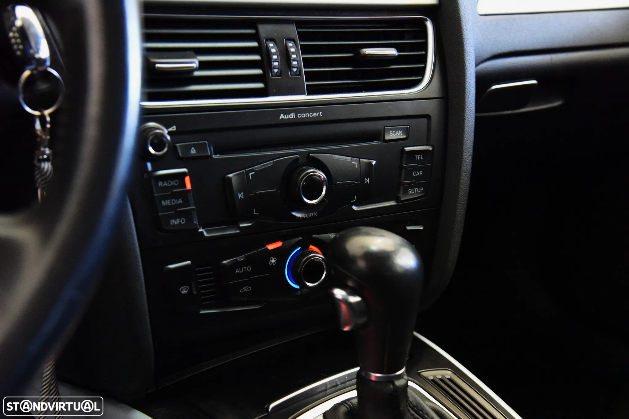 Audi A4 Avant 2.0 TDI multitronic - 10