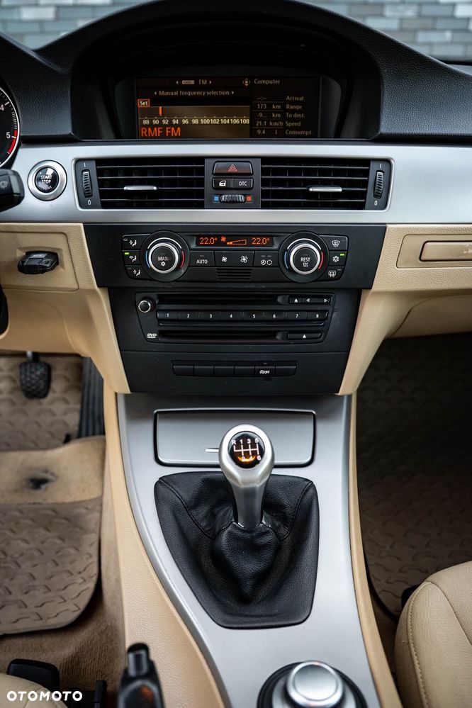 BMW Seria 3 320d - 9