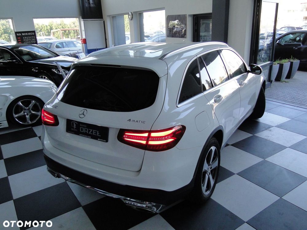 Mercedes-Benz GLC - 7