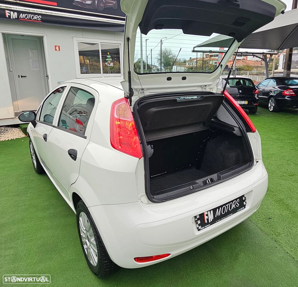 Fiat Punto 1.2 Lounge S&S - 38