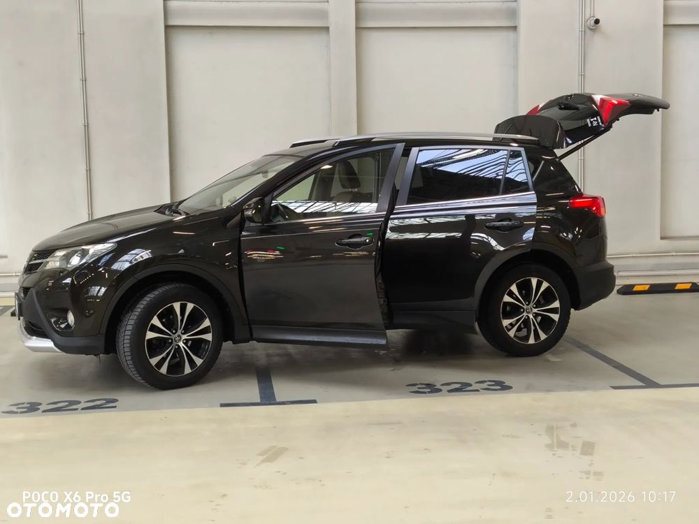 Toyota RAV4 2.0 D-4D Active - 17