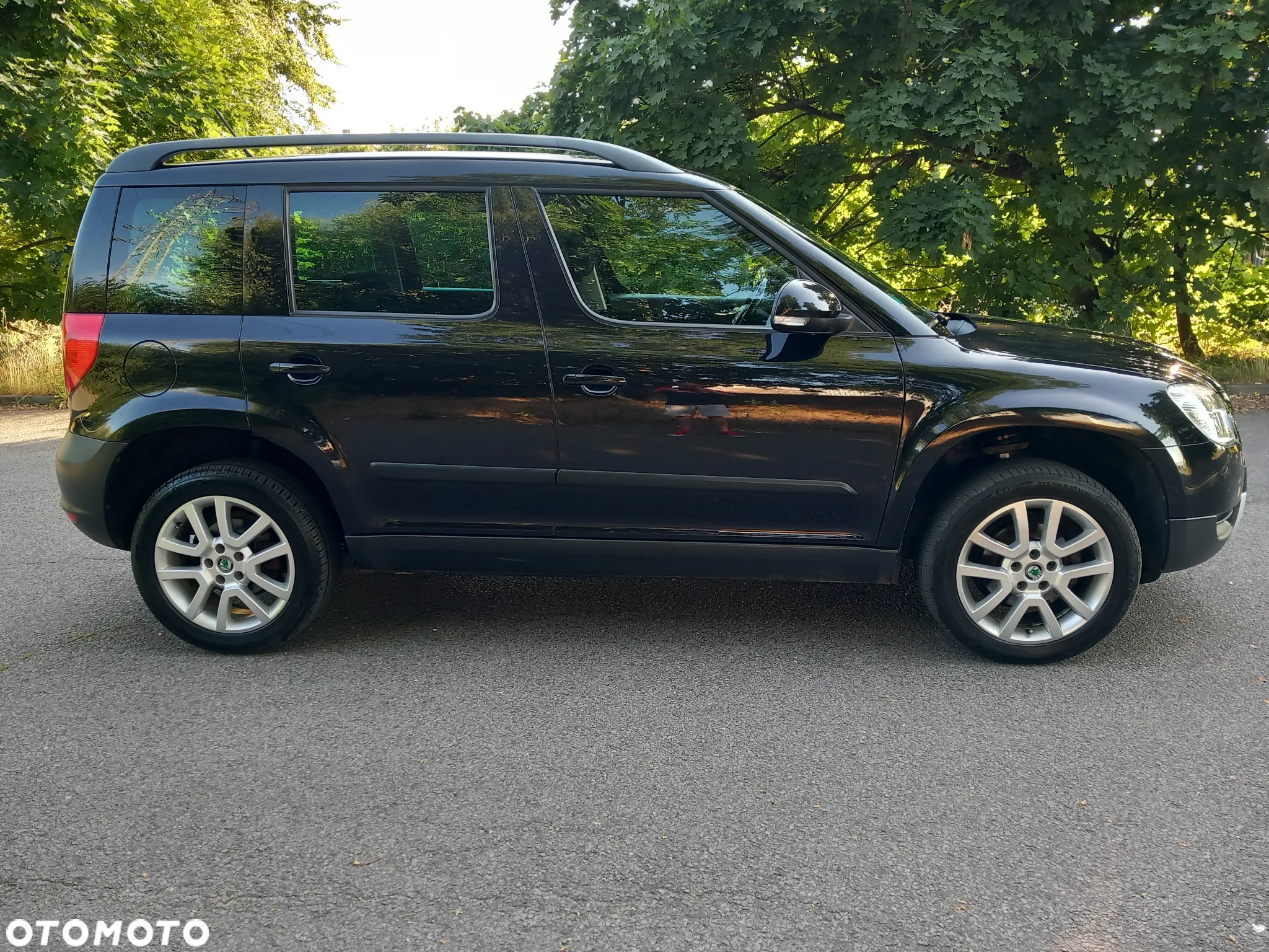 Skoda Yeti 2.0 TDI 4x4 Ambition PLUS EDITION - 4