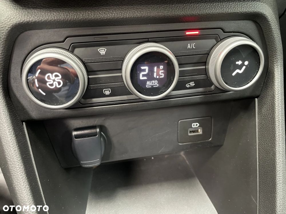 Dacia Jogger 1.0 TCe Extreme 7os - 23