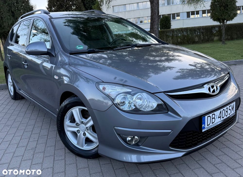 Hyundai i30 i30cw 1.6 Edition Plus - 19