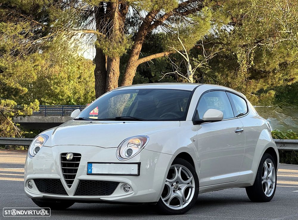 Alfa Romeo MiTo 1.6 JTD Distinctive S&S - 1