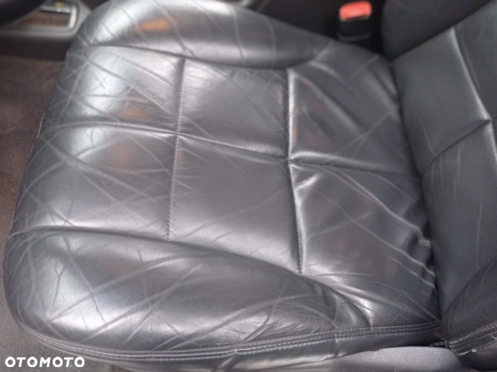 Jeep Grand Cherokee - 22