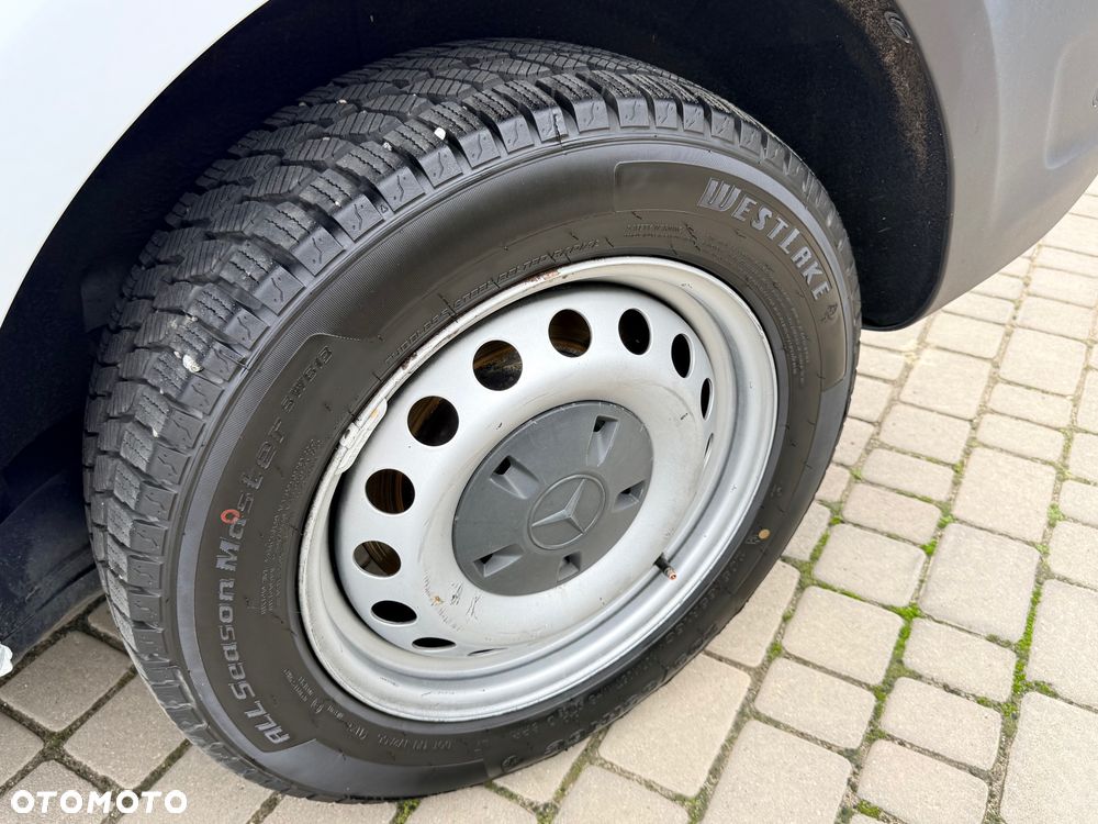 Mercedes-Benz VITO - 26