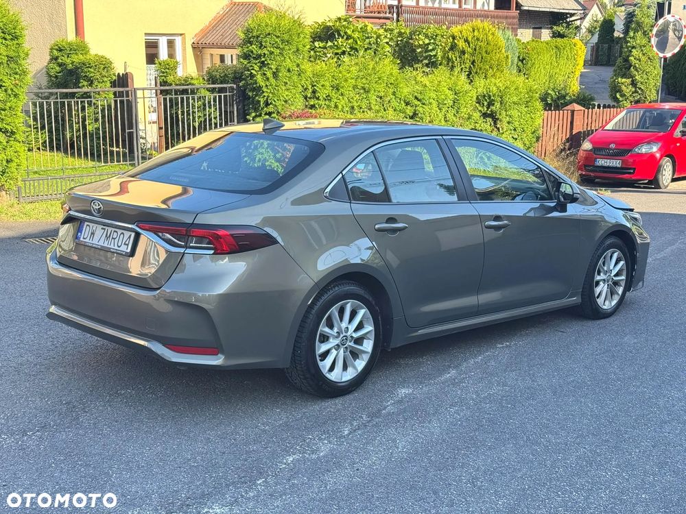 Toyota Corolla 1.6 Comfort - 5