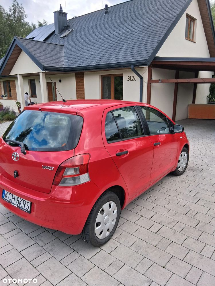 Toyota Yaris 1.0 Luna EU5 - 8