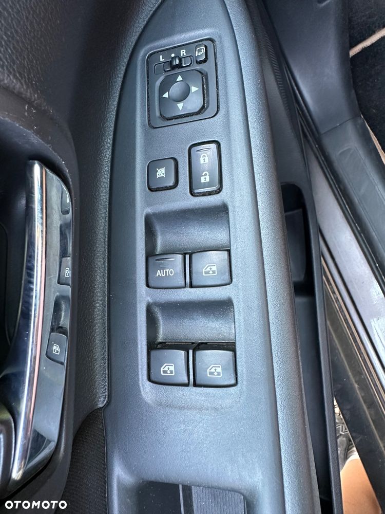 Mitsubishi Outlander 2.0 City Style 2WD - 19
