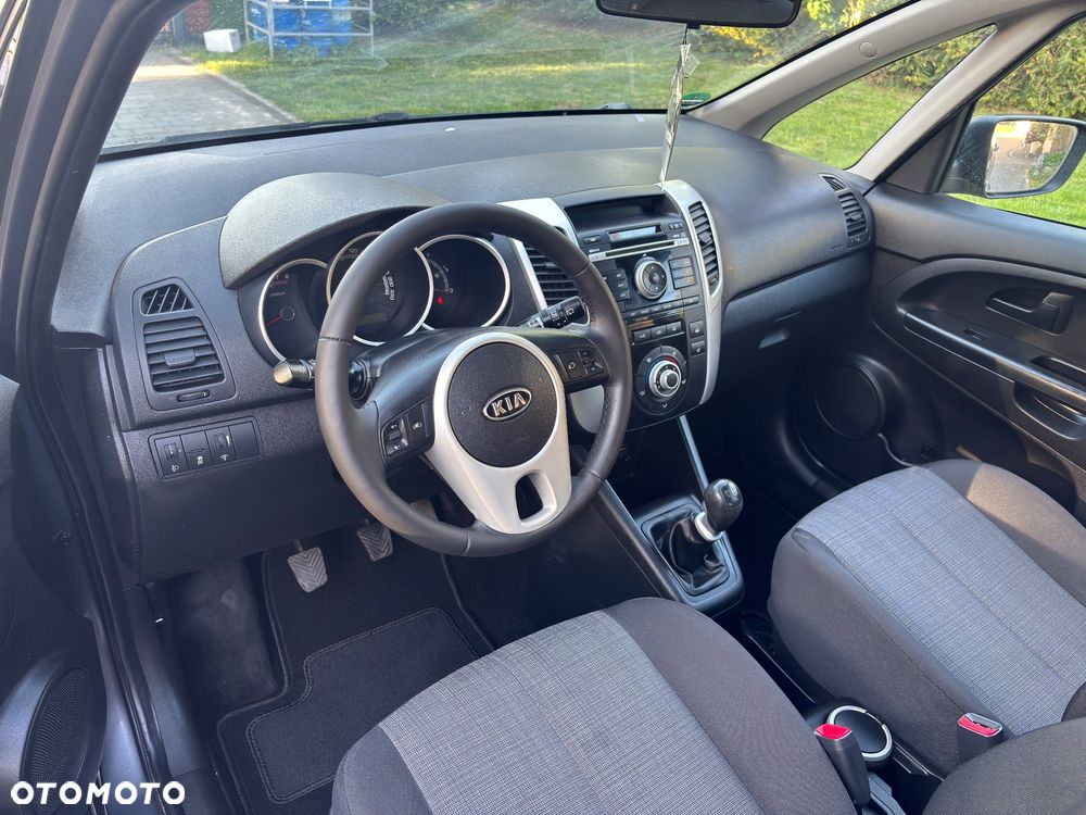 Kia Venga 1.4 CVVT Vision - 8