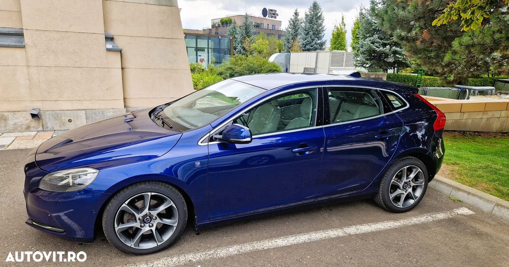 Volvo V40 D2 Ocean Race - 4