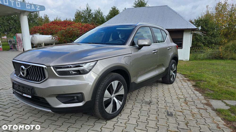 Volvo XC 40 T5 Plug-In Hybrid Momentum Pro - 35