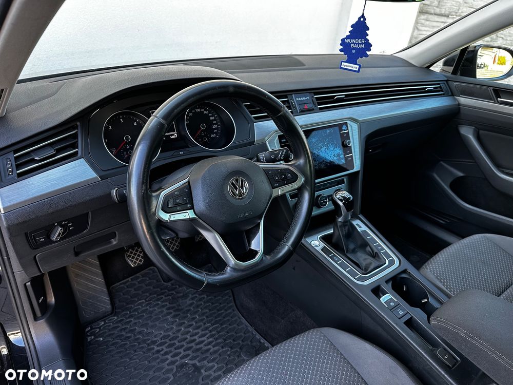 Volkswagen Passat 2.0 TDI EVO Business - 10