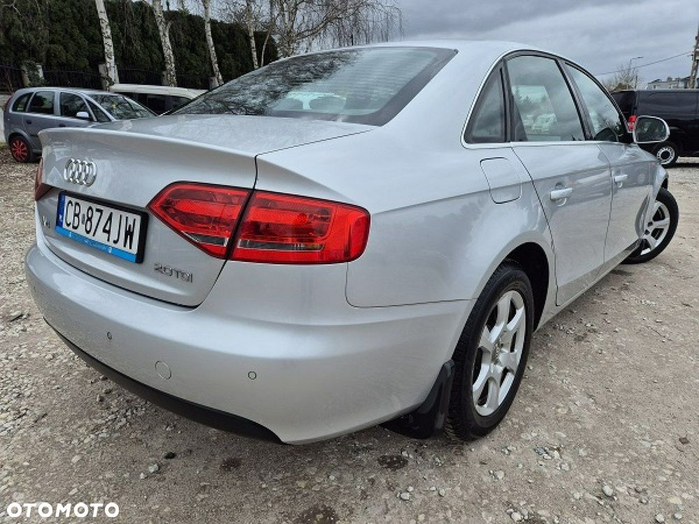 Audi A4 Limousine - 2