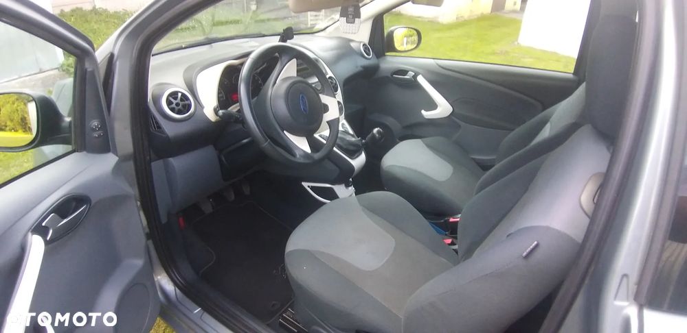 Ford KA 1.2 Titanium (air4) - 18