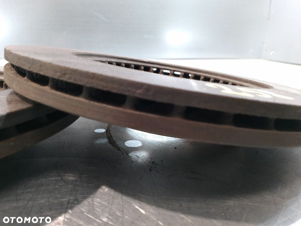 TARCZE HAMULCOWE PRZÓD RENAULT CLIO II 1.6 16V - 3