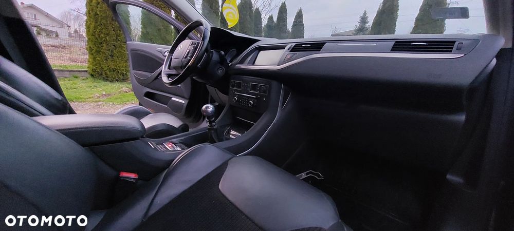 Citroën C5 2.0 HDi Exclusive - 16