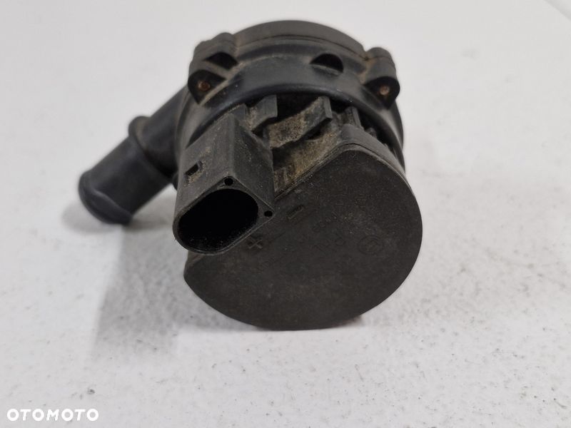 INFINITI M M30 3.0 D POMPA POMPKA OBIEGU WODY CIECZY BOSCH - 4