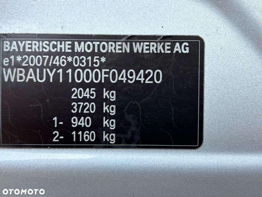 BMW Seria 3 320d - 38